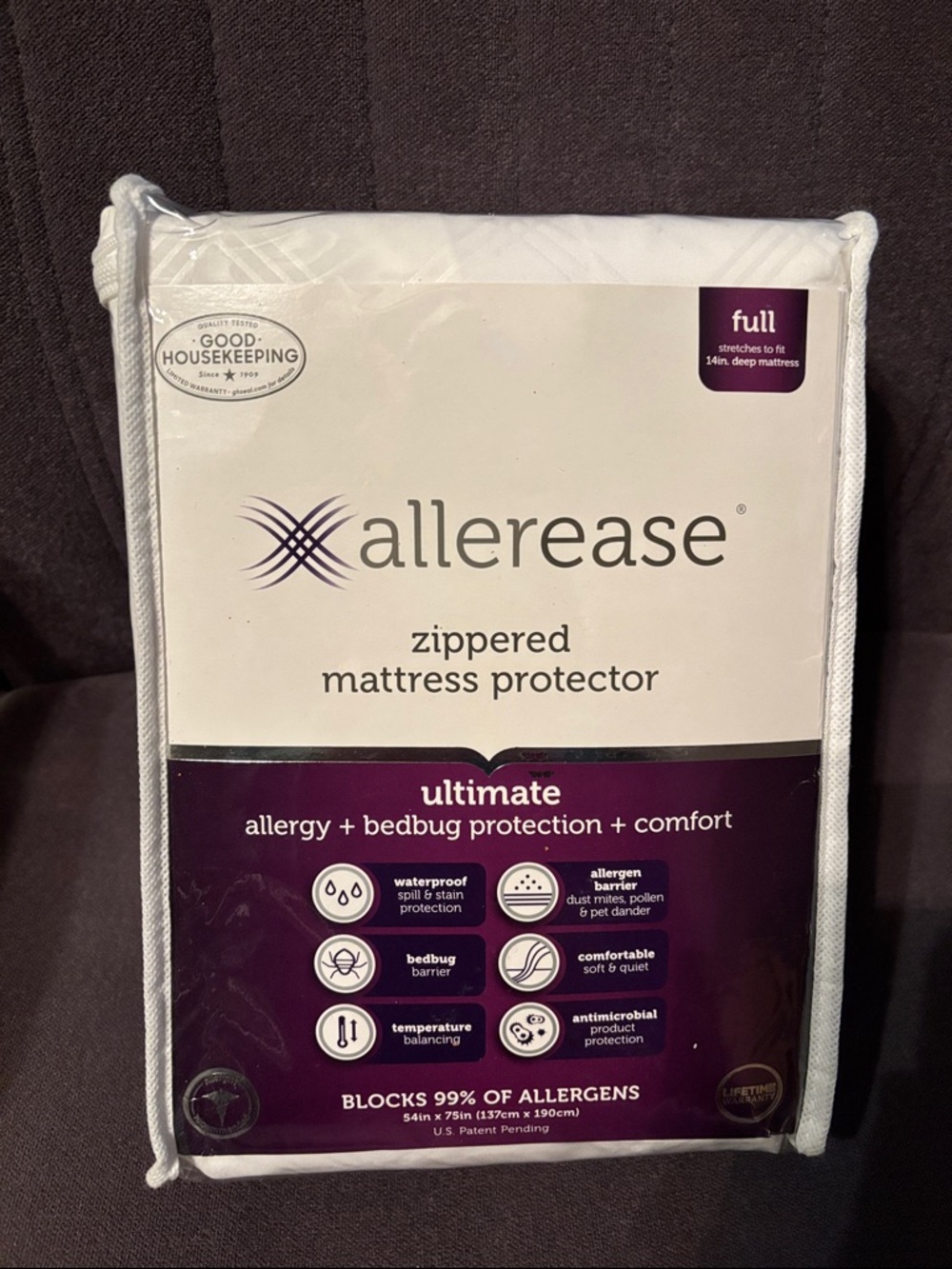 Allerease Zippered Mattress Protector - White (Full)